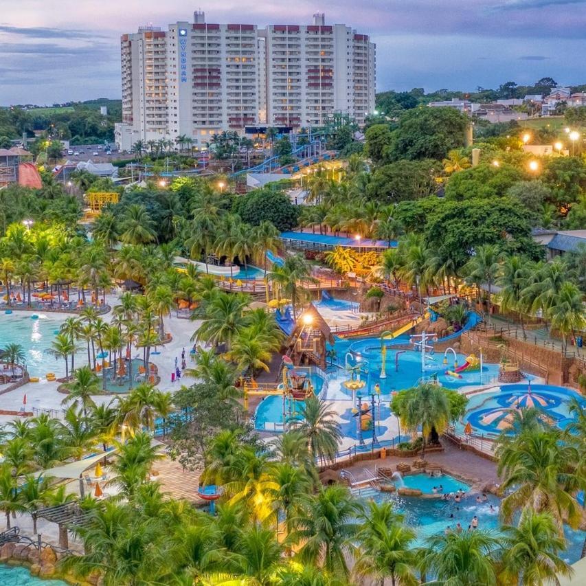 Wyndham Olimpia Royal Hotels Экстерьер фото Aerial view of Splash Island