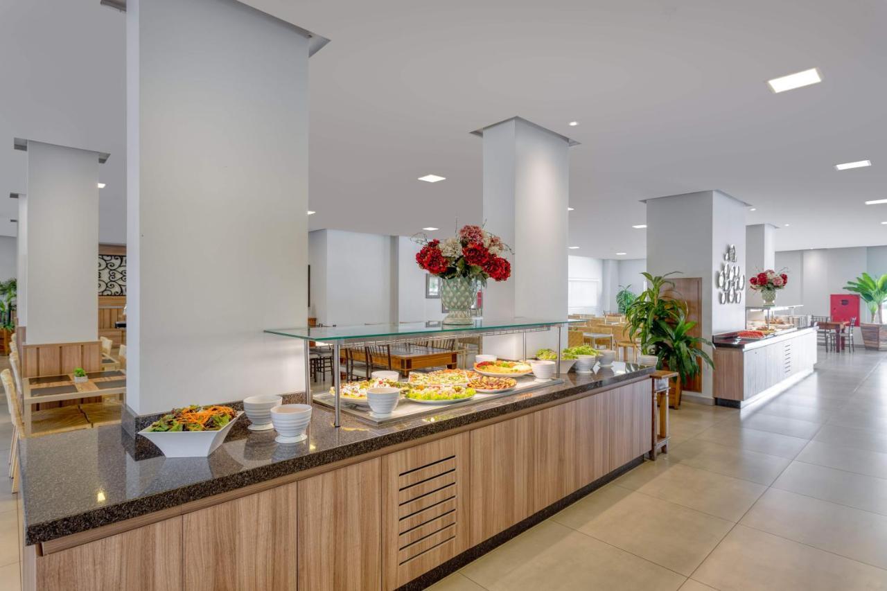 Wyndham Olimpia Royal Hotels Экстерьер фото Restaurant